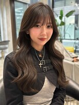 シティ オモテサンドウ(CITY omotesando)&nbsp;オリーブグレージュ 韓国ヘア 顔周りカット