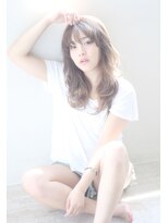 マリアバイアフロート(Maria by AFLOAT) シースルーバングで小顔なカジュアルロング