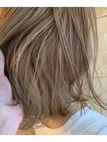 ニコバイミュゼ(NICO.by musee)&nbsp;ハイトーンベージュ×ボブ☆