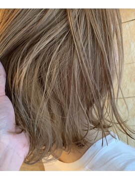 ニコバイミュゼ(NICO.by musee) ハイトーンベージュ×ボブ☆