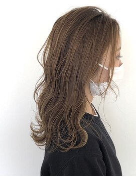 ガレリアエレガンテ 可児店(GALLARIA Elegante) 大人のベージュグレーセミロング