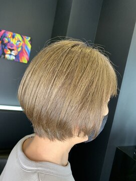 サローネデ アグスティナ バイ サンバンチ(salones de agustina by sanbanchi) 【agustina 明石大久保】ショートボブ