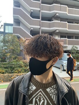スキル(SKILL) 波巻きスパイラル×ツイストスパイラル　福岡メンズパーマ