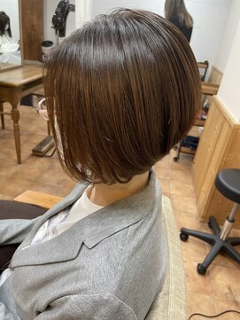 ルポポル 琴似店(rupopolu) 首筋が綺麗に見える前下がりボブ