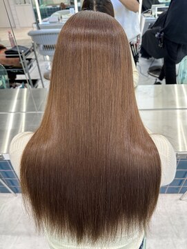 ロンドルーチェ 心斎橋(Lond luce) ダークアッシュ/ミディアムレイヤーカット［髪質改善/縮毛矯正］