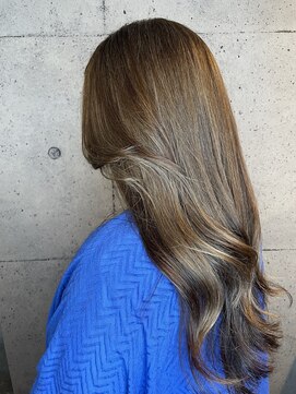 ワイズホーム(Y's home) ナチュラルなグレイハイライト