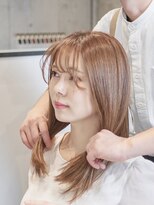 ミモザ ビカミドウ 自由が丘(Mimosa Bigamido)&nbsp;▼30代セミロング 美髪カット 大人ミルクティーカラー