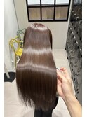 ナチュラルブラウン×縮毛矯正