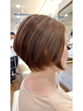 パステルアトリエドゥ(PASTEL ATELIER DEUX) 丸みシルエット！ショートボブ