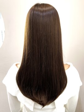 レア 表参道(L'ea) ミディアムヘア暗めカラーグランマッシュデザインカラー