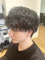 デプト(DEPT.)&nbsp;メンズカットツーブロックマッシュツイススパイラルパーマ眉毛