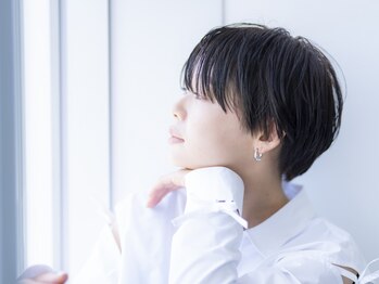 クララ ヒロシマ(CLALA Hiroshima)の写真/【小顔補正カット】が大人気！フォルム重視の巧みなカット技術で、360度どこから見ても美しいスタイルに♪