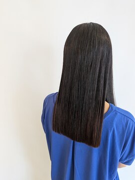 クララ トヨハシ(CLALA Toyohashi) 縮毛矯正髪質改善酸熱トリートメント