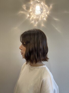 ラナンキュラス(Ranunculus) 紫外線ケアできるカラーエステ