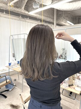 フルールバイアヴァンスクロス(Flulu by avance. cross) デザインカラー