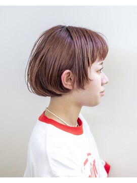 エルレ(Elure) 切りっぱなし#ショートボブ#ブリーチ#ピンク#ダブルカラー#浜松