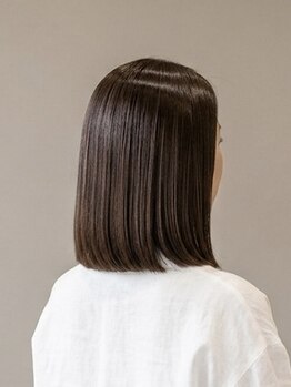 バレンチ(Valenti)の写真/カラー後のツヤのモチが全然違う!!ライフスタイルを考慮し、しっかりなじむオンリーワンのカラーへ♪