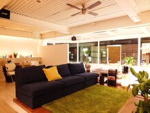 ヘアーリゾート エスランド タカツキ(Hair Resort ESLAND Takatsuki)