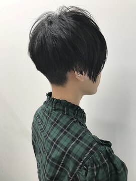 キューズ クラブ(cuz KLUB) 【cuzKLUB】前下がりショート×ダークマット