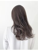 ロングレイヤー×アッシュベージュ_TREAT浦安