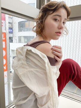 ヘアアンドメイク シークネクスト(HAIR&MAKE SeeK NEXT) 【SeeK NEXT】くせ毛風エアリーミディ×ハイベージュ ハイトーン