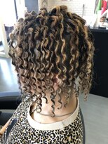 マドゥーズ ヘアショップ(Madoo's hair shop)&nbsp;針金パーマ