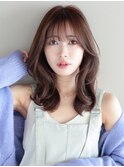 大人可愛い20代30代40代くびれレイヤーミディアムボブ