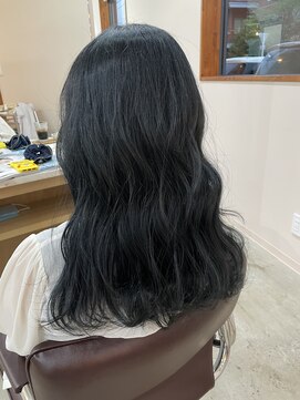 キュオンシア(CUEON. ciea) ロング×ブルーブラック×透け感