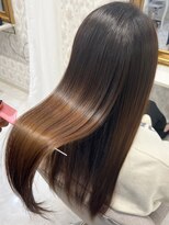 クラッチ 天王寺(CLUTCH)&nbsp;大人可愛い小顔美髪ツヤ髪艶感ストレートパーマA10