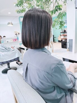 ユーフォリア(Euphoria.) メッシュとクリームバスでスッキリ綺麗ボブに大変身^ ^