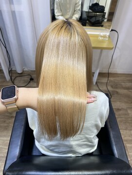 イオエ(ioe) 黒髪/ボブルフ/ネビージュ/小顔/ワンレン/髪質改善/グレージュ