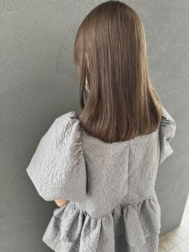 イロ プラス 南田宮店(iro+) 【nobuyo】hazel beige × medium hair