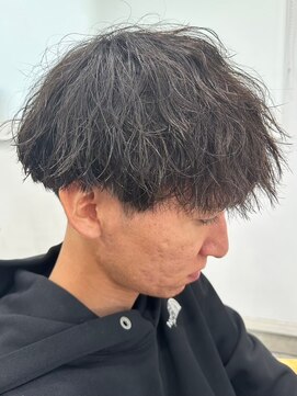 フゥ 宇都宮(FeU) 波巻きパーマメンズパーマメンズヘアツーブロックツイストパーマ