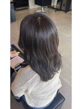 フィオーレ ヘアデザイン(FIORE hair design) アッシュグレー