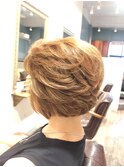 40代50代60代/ふんわりショート/エレガントショート