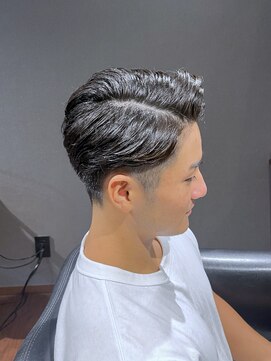 ビーダンディー(Bee dandy) ビジネスフォーマル ツーブロックショート 七三オールバック