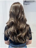 ロングくびれヘア顔周りレイヤー_ba535891