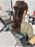 お呼ばれ編み込みハーフアップアレンジ　美由紀