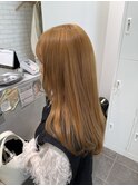 イエローベージュ　×  ロングレイヤーヘア