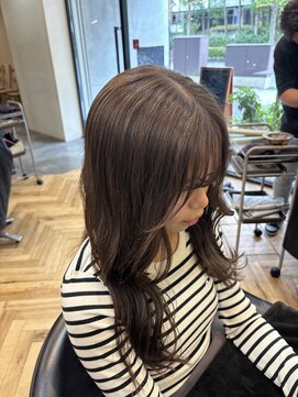 アルター(aL ter) 【ロング×顔まわりカット】暗めカラー/グランマッシュ/林愛華