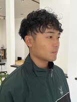 エミュ(emu.)&nbsp;柔らか質感 × シャドーパーマでつくる大人カジュアル