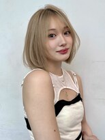 ロンドイディールバンダイ 新潟万代(Lond ideal)&nbsp;レイヤーボブ×ミルクティーベージュ