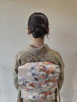 キュー(que)&nbsp;七五三ママヘア　カチモリヘア