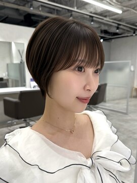 キートス(Kiitos) 【透け感バング】小顔効果叶える顔まわり×ショートヘア
