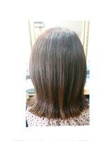 アフティ(afumty)&nbsp;大人可愛い外ハネボブ