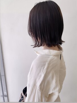 ピエドプールポッシュ(PiED DE POULE POCHE) 人気☆肩につかない長さの切りっぱなしボブ