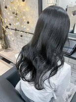 アンド(ANDO)&nbsp;【本町】グレーブラック 透明感 艶 髪質改善カラー クール 韓国