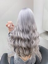 エミーバイモアムー(Emmie byMoremuu)&nbsp;［南越谷YU-TA］ギャルカラー×エクステ