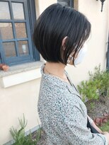 シキ(SIKI) ショートボブ ボブ アッシュ 髪質改善 地毛風ストレート