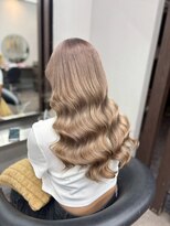 エミーバイモアムー(Emmie byMoremuu)&nbsp;【あいり】ミルクティー/グレージュ